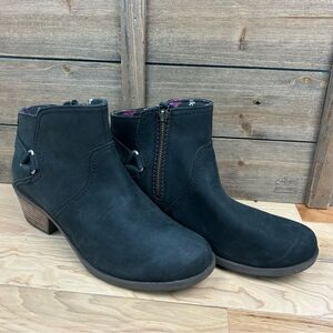 Teva Foxy Black Leather Ankle Boots Printed Lining Buckle Detail Side Zip Sz 10